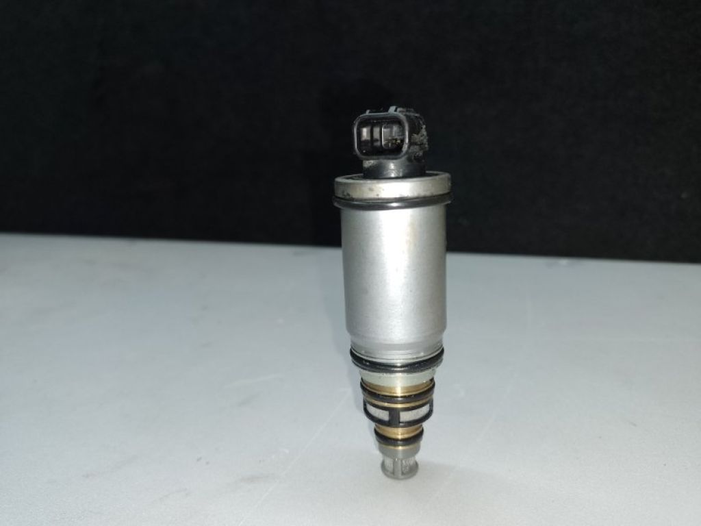 97674-3M001 | Клапан кондиціонера HYUNDAI ELANTRA AD 16-
