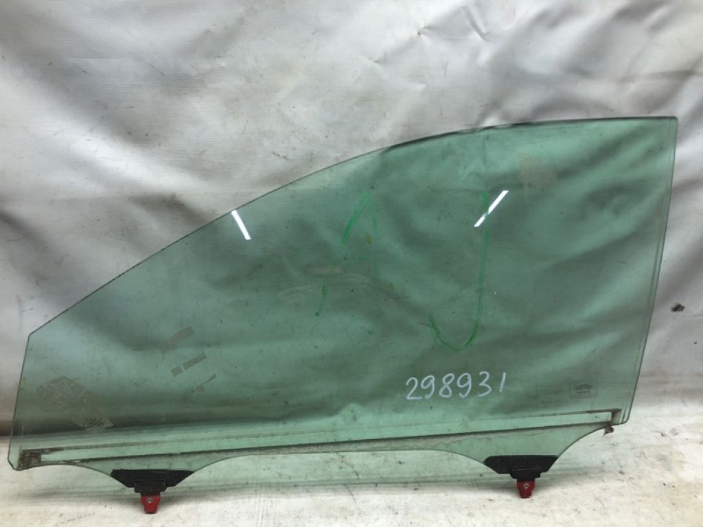 68102-06080 | Стекло двери передн. лев. TOYOTA CAMRY 40 06-11