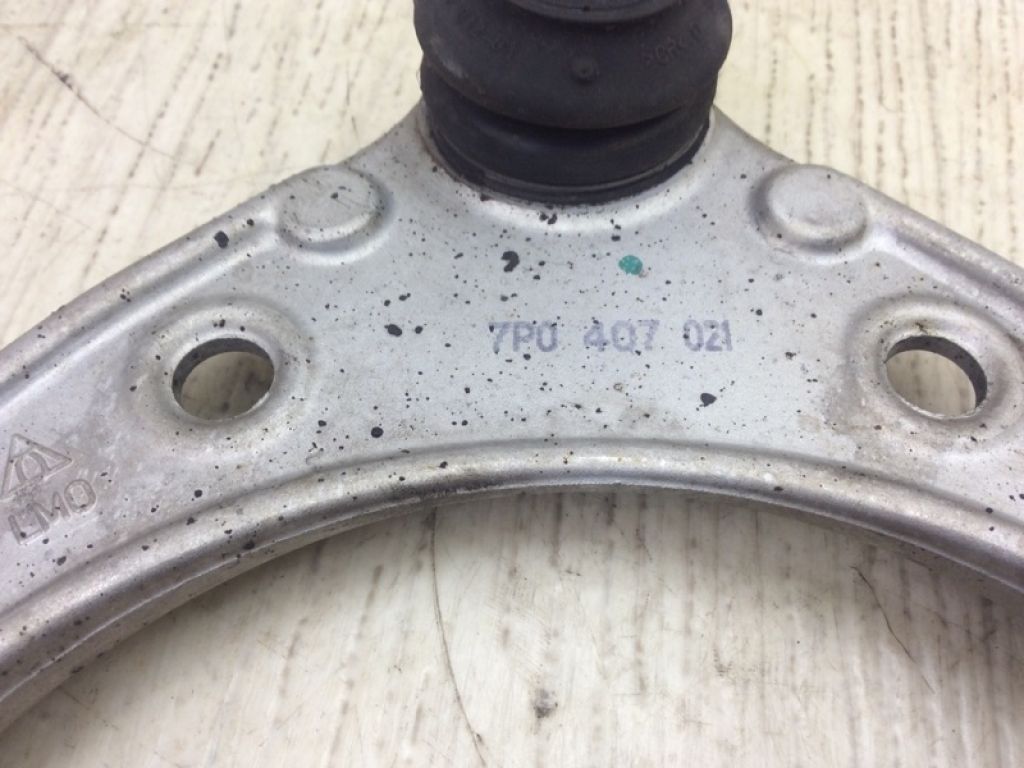 958 341 051 00 | Важіль передньої підвіски верхній PORSCHE CAYENNE 10-18 - Фото 4