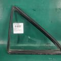 68124-06220 | Стекло двери глухое задн. лев. TOYOTA CAMRY 55 14-17
