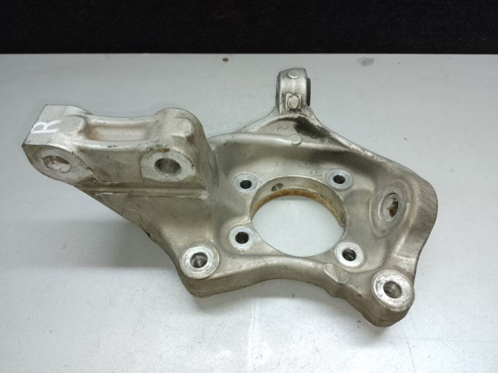 43201-47030 | Кулак поворотний передн. прав. TOYOTA PRIUS - 30 09-17