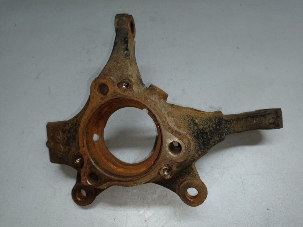 51716-F2000 | Кулак поворотний передн. прав. HYUNDAI ELANTRA AD 16- - Фото 3