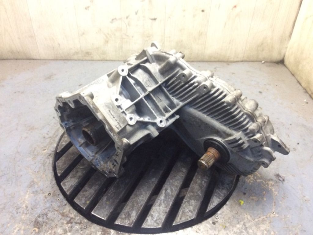958 341 010 01 | Роздавальна коробка PORSCHE CAYENNE 10-18