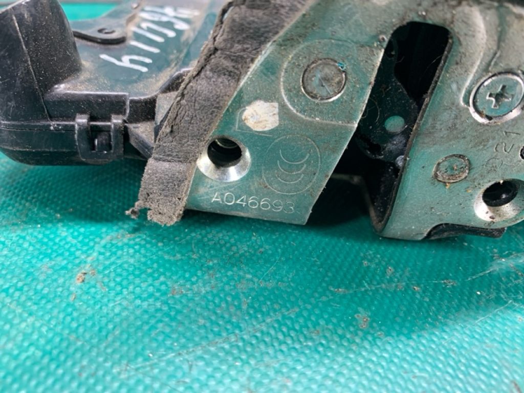 6903006200 | Замок двері передн. прав. TOYOTA CAMRY 40 06-11 - Фото 4