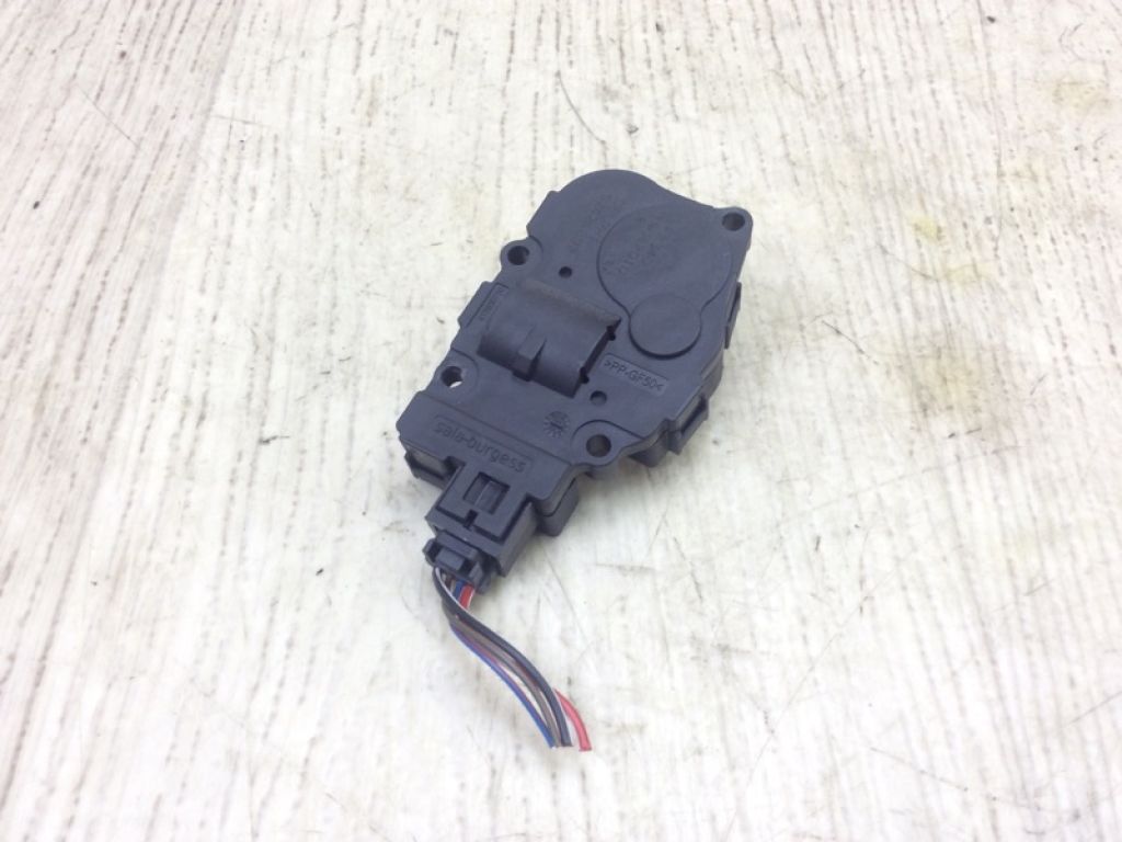 958 612 511 00 | Моторчик заслінки пічки PORSCHE CAYENNE 10-18 - Фото 3