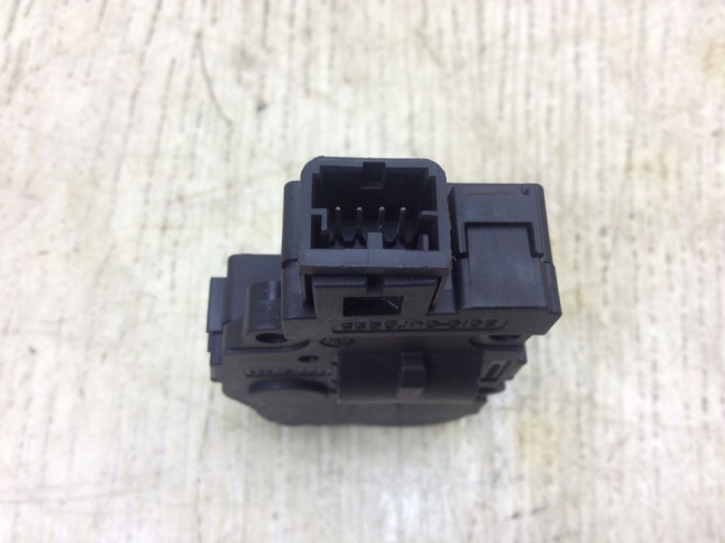 958 612 511 00 | Моторчик заслінки пічки PORSCHE CAYENNE 10-18 - Фото 5