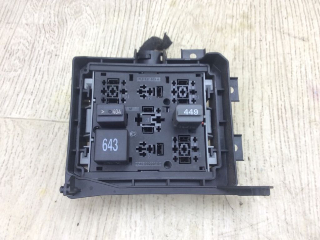 955 610 117 00 | Блок предохранителей PORSCHE CAYENNE 10-18