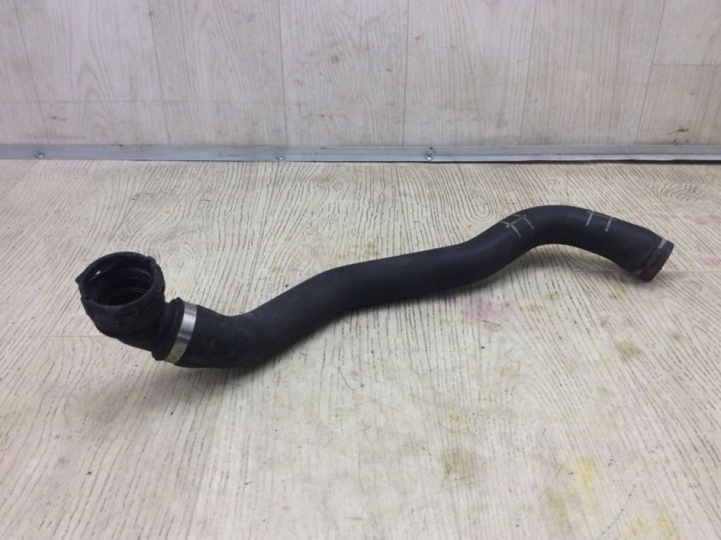 958 106 402 00 | Патрубок системи охолодження PORSCHE CAYENNE 10-18