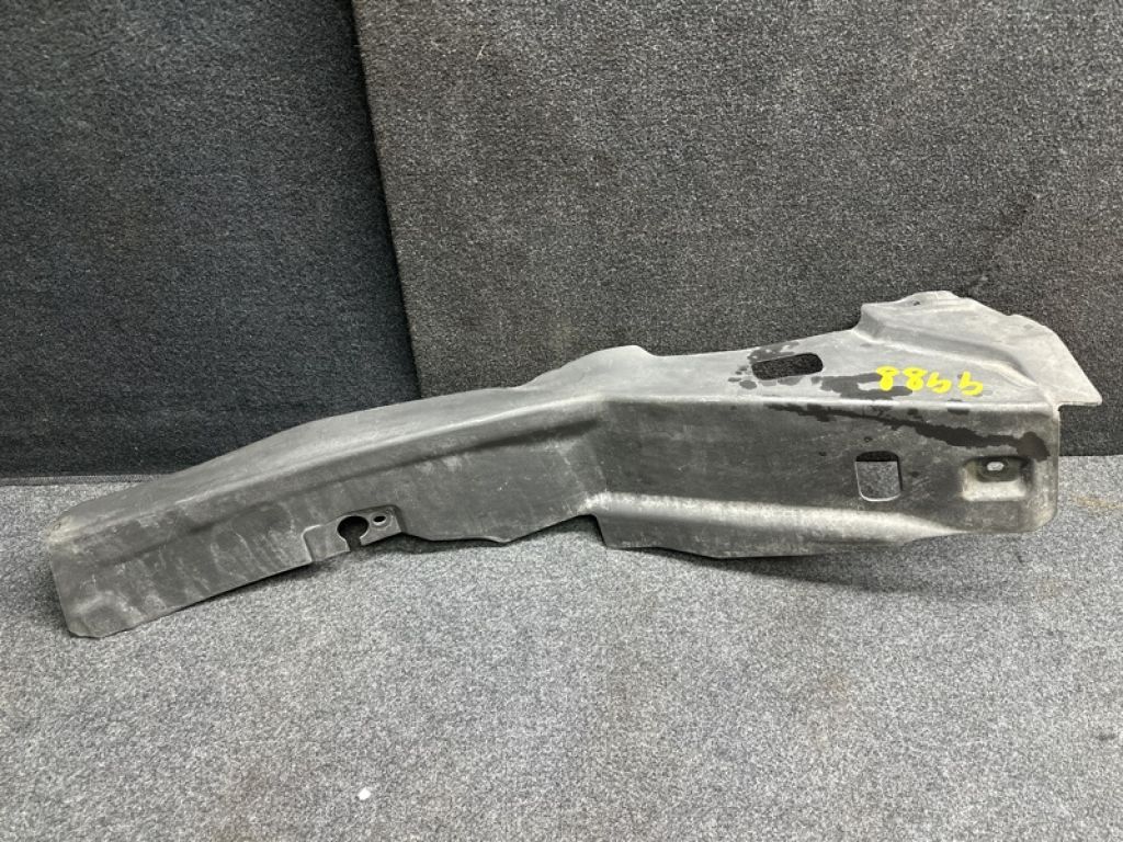 638E9-3JA0A | Накладка крыла переднего внутренняя лів. INFINITI QX60/JX35 12-20