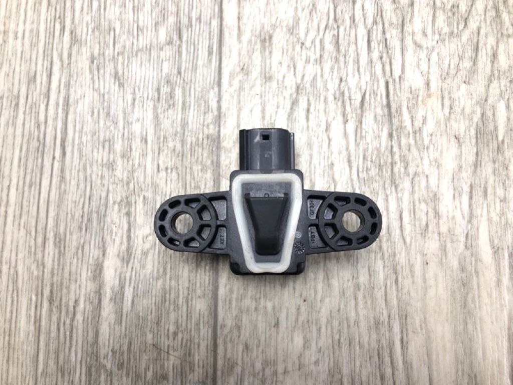 95920-F2100 | Датчик удара передн. лев. HYUNDAI ELANTRA AD 16- - Фото 3