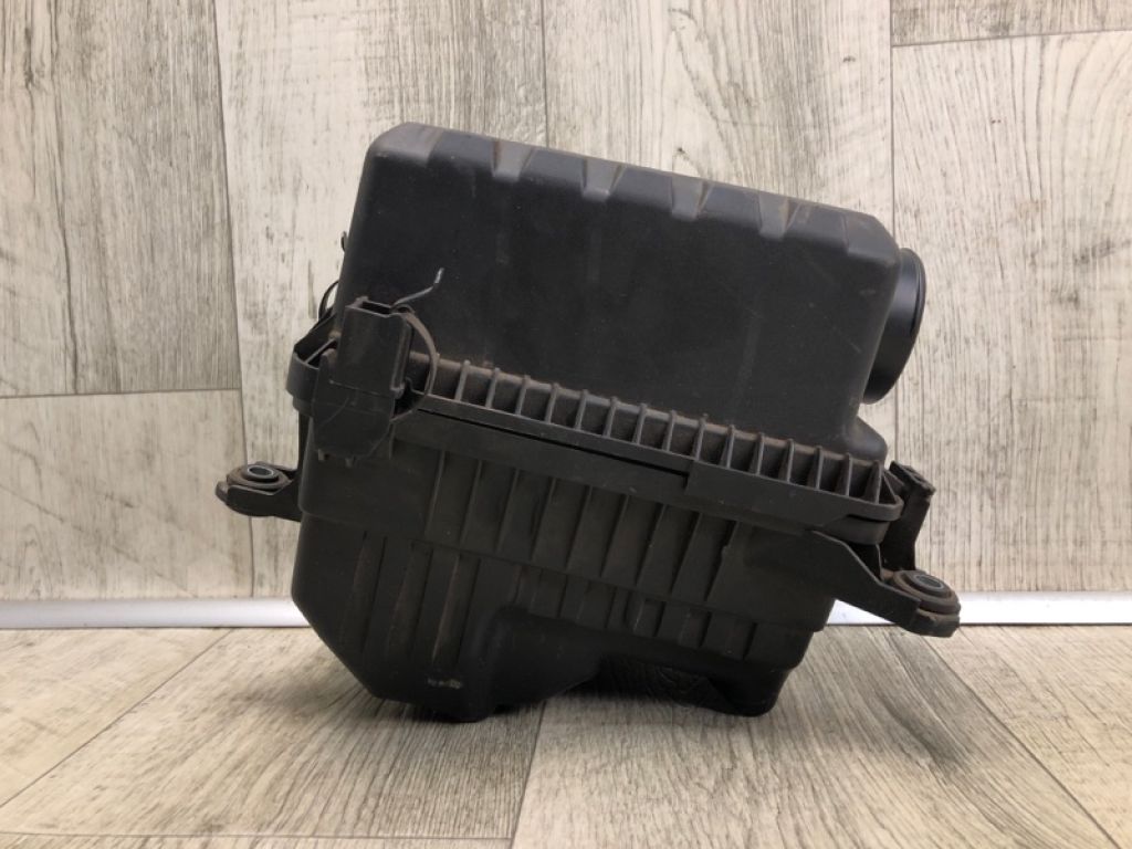 28110-F2450 | Корпус повітряного фільтра HYUNDAI ELANTRA AD 16- - Фото 2