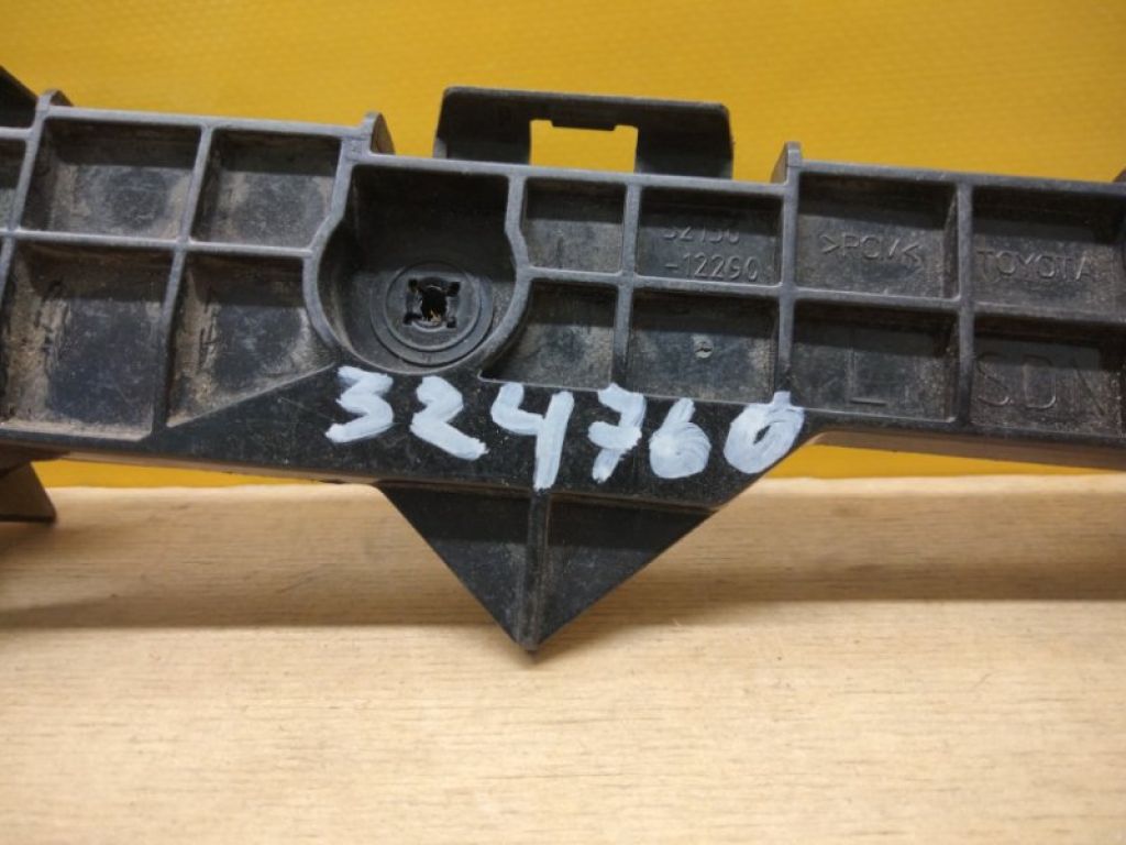 5215612290 | Кронштейн заднього бампера лів. TOYOTA COROLLA 150 06-13 - Фото 2