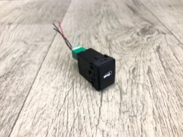 Кнопка открывания багажника внутренняя NISSAN X-TRAIL/ROGUE T32 13-20