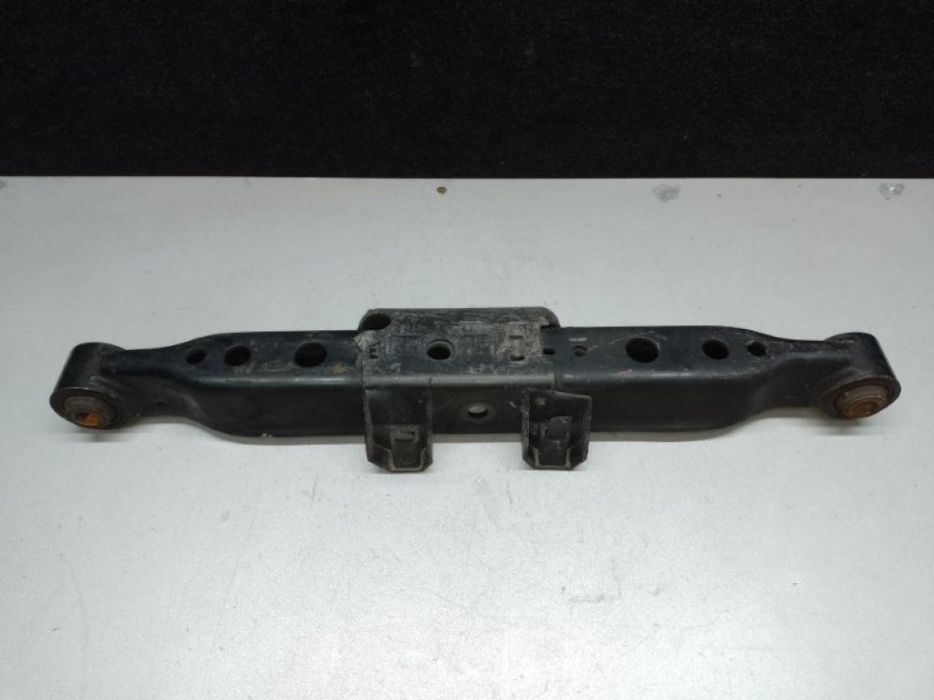 55110-4BA0A | Рычаг задней подвески поперечный нижний прав. NISSAN X-TRAIL/ROGUE T32 13-20