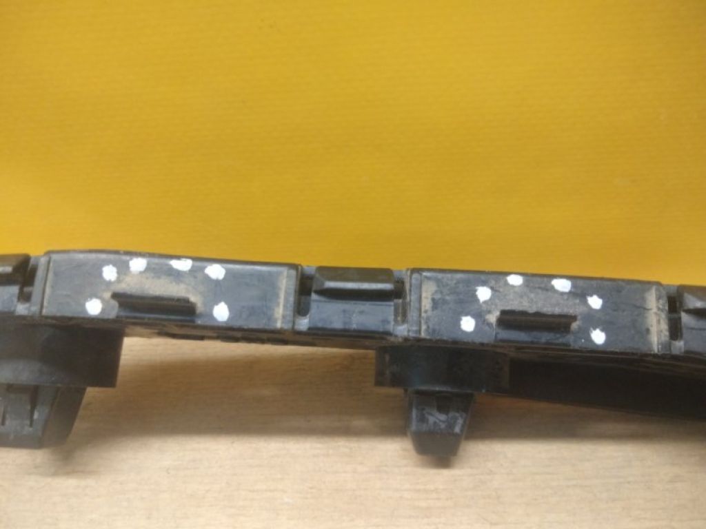 71198-SNB-003 | Кронштейн переднього бампера лів. HONDA CIVIC 4D 06-11 - Фото 4