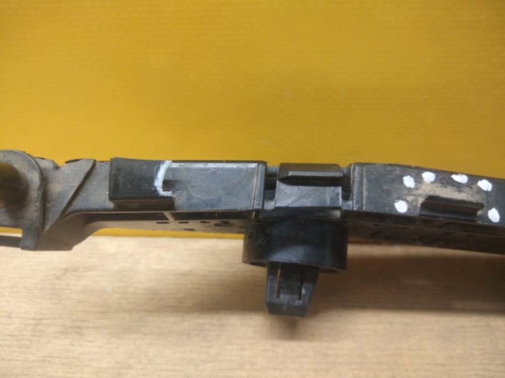 71198-SNB-003 | Кронштейн переднього бампера лів. HONDA CIVIC 4D 06-11 - Фото 6