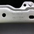 CM5Z-5442700-B | Петля кришки багажника прав. FORD FOCUS 10-18 - Прев'ю 4