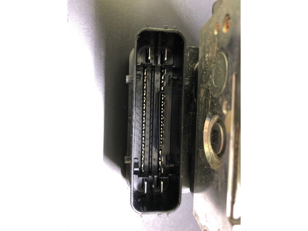 F1FZ-2C405-L | Блок ABS FORD FOCUS 10-18 - Фото 7