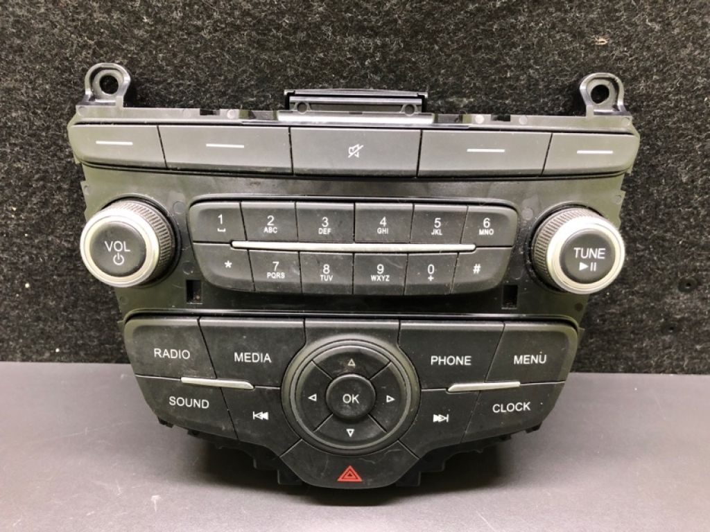 F1EZ-18C858-LD | Блок управления мультимедиа FORD FOCUS 10-18