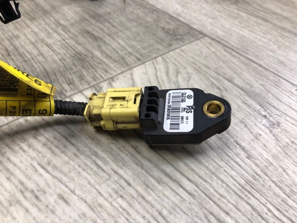 95930-C2000 | Датчик удару передн. прав. HYUNDAI SONATA LF 2014- - Фото 2