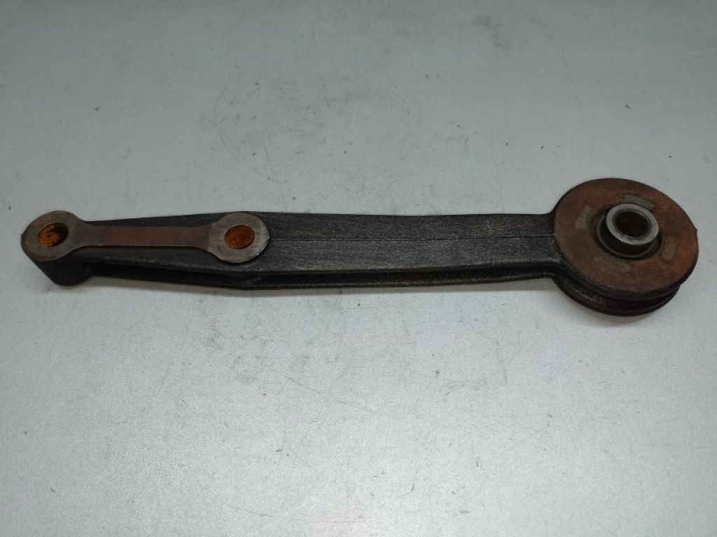 52380-60021 | Кронштейн редуктора передн. прав. TOYOTA LAND CRUISER PRADO 120 02-09