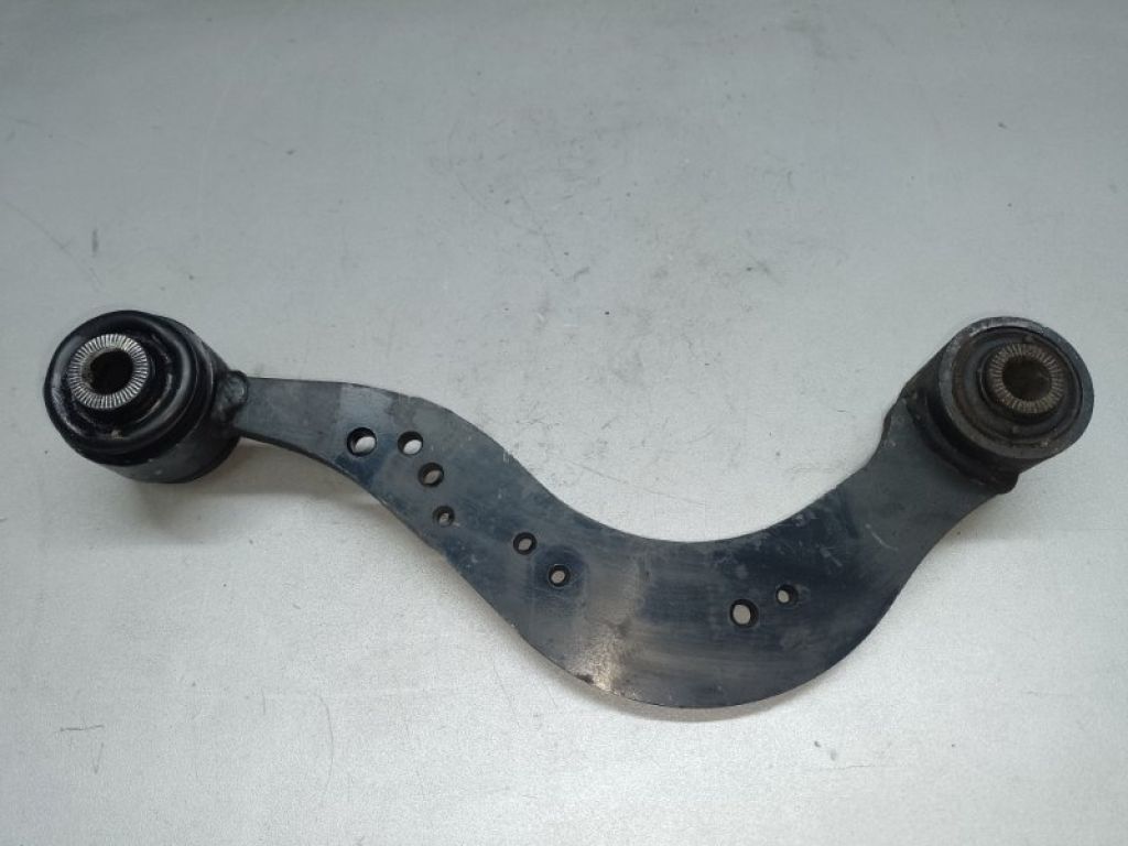 48770-48010 | Важіль задньої підвіски поперечний верхній LEXUS RX350/450 09-15