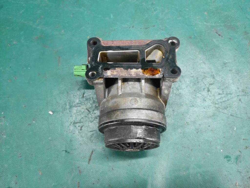 LF02-14-310A | Корпус масляного фильтра MAZDA 3 BK 03-08 - Фото 3