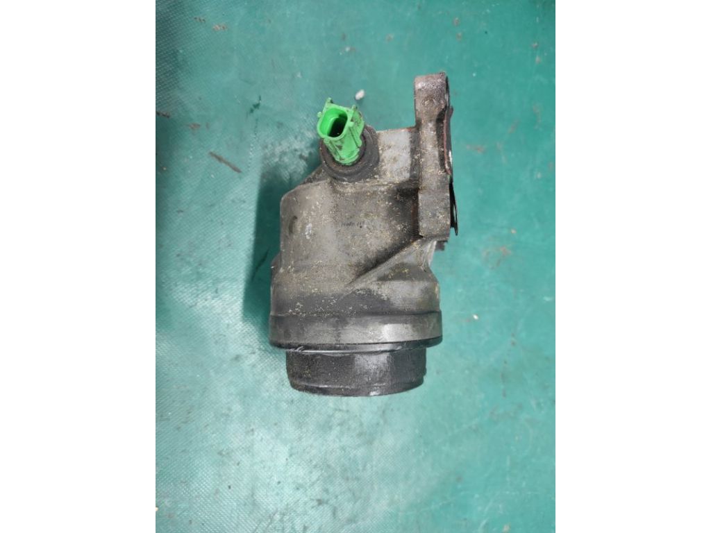 LF02-14-310A | Корпус масляного фильтра MAZDA 3 BK 03-08 - Фото 4