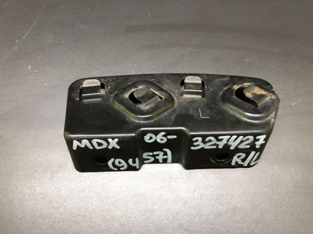 71555-STX-A00 | Кронштейн/крепление заднего бампера лів. ACURA MDX (YD2) 06-13