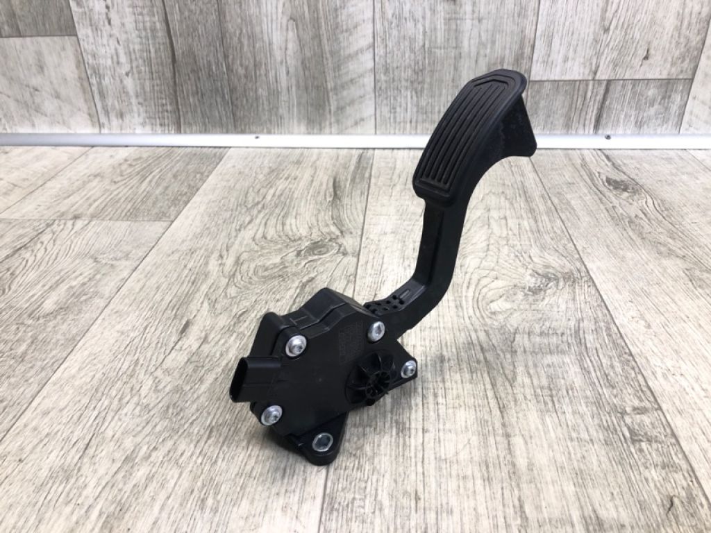 78110-42041 | Педаль газа TOYOTA RAV4 13-19
