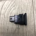 84930-42051 | Кнопка открывания багажника внутренняя TOYOTA RAV4 13-19 - Превью 4