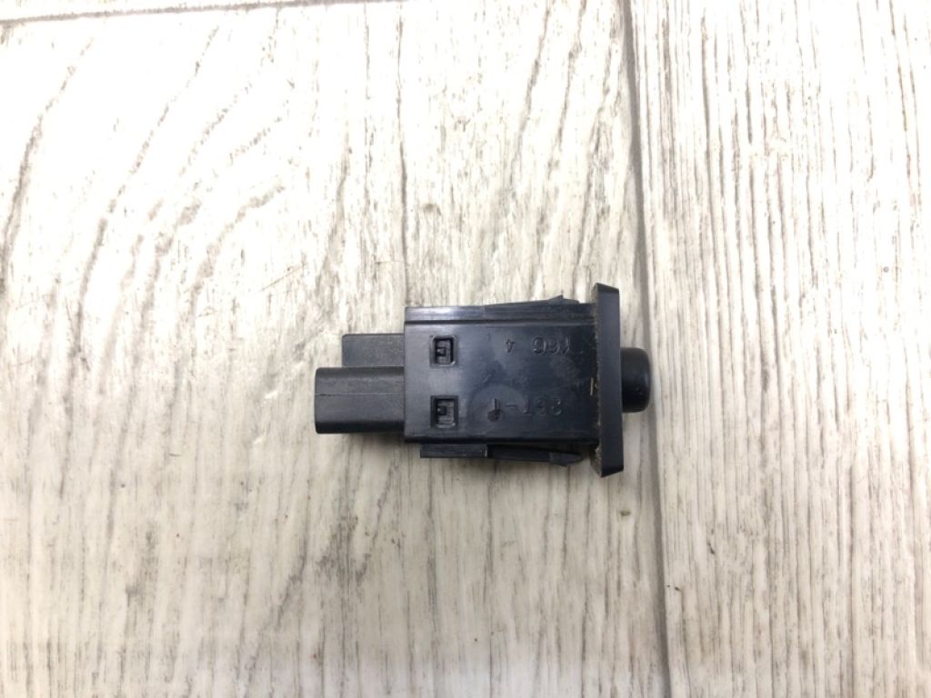 84746-50010 | Кнопка TOYOTA RAV4 13-19 - Фото 4
