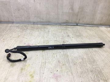 Амортизатор крышки багажника лев. PORSCHE CAYENNE 10-18