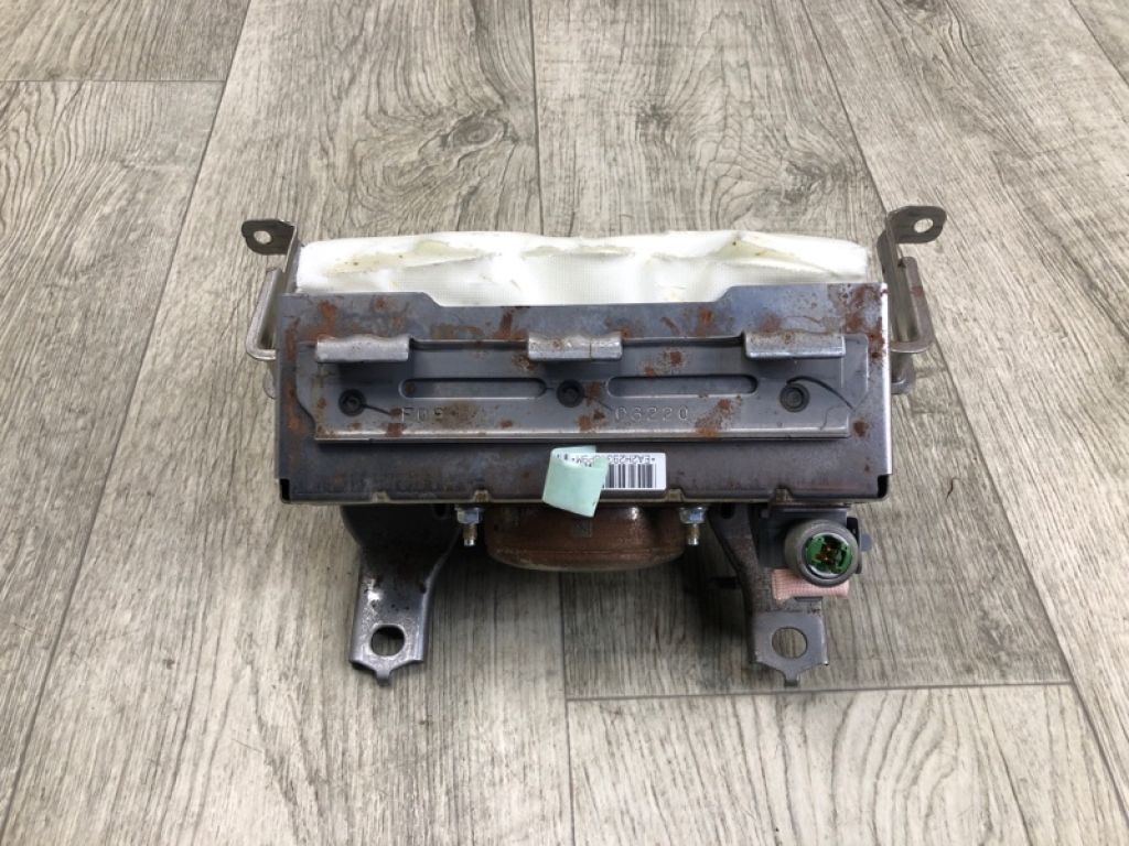 73960-42040 | Подушка безопасности пассажира TOYOTA RAV4 13-19 - Фото 4