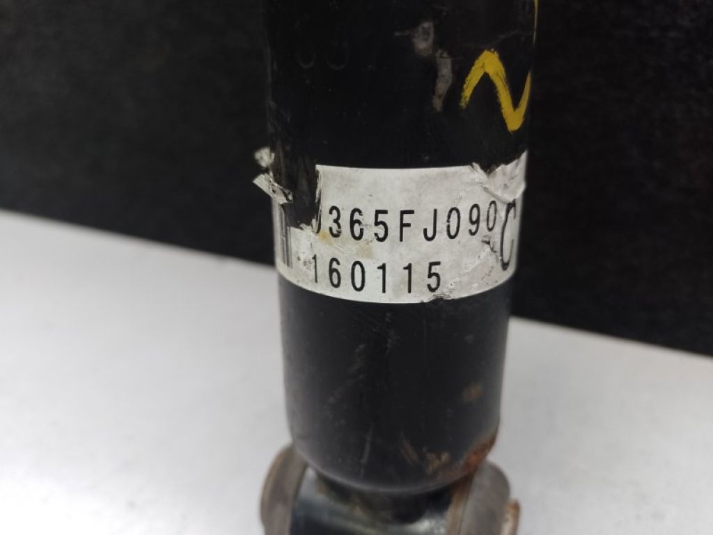 20365FJ090 | Амортизатор задн. SUBARU CROSSTREK 12-17 - Фото 3
