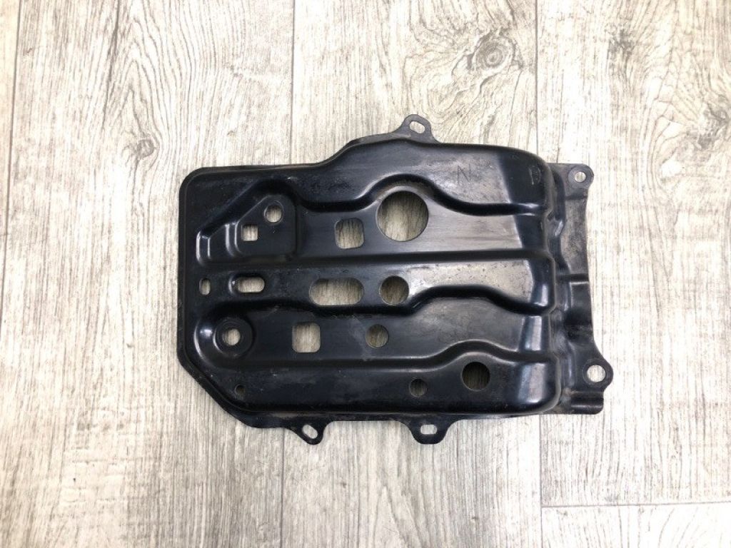 74411-78020 | Полка аккумулятора TOYOTA RAV4 13-19