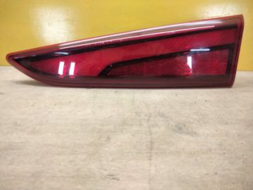 Ліхтар внутрішній правий HYUNDAI KONA OS 17-23