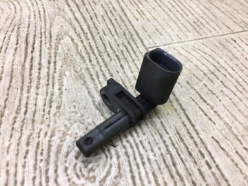 Датчик ABS задн. PORSCHE CAYENNE 10-18