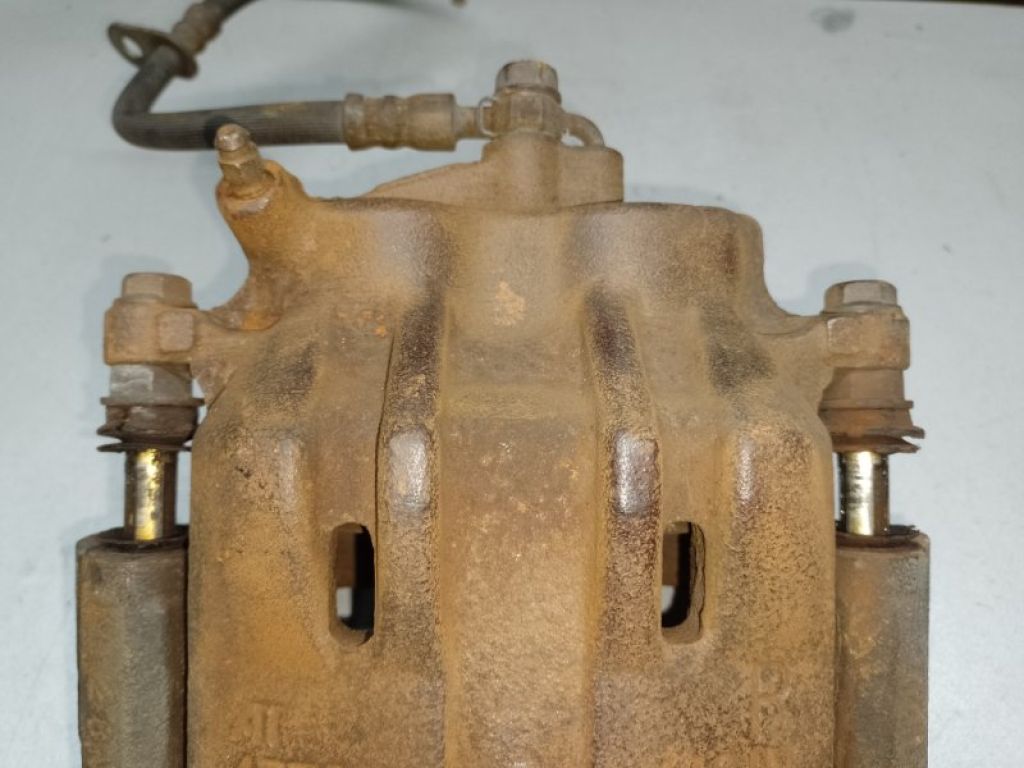 47730-33220 | Супорт гальмівний передн. прав. LEXUS ES300 ES330 01-06 - Фото 3