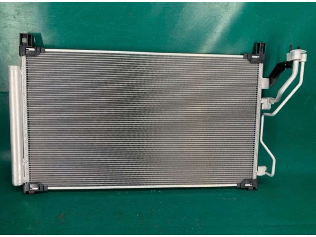 97606-C2000 | Радіатор кондиціонера HYUNDAI SONATA LF 2014-