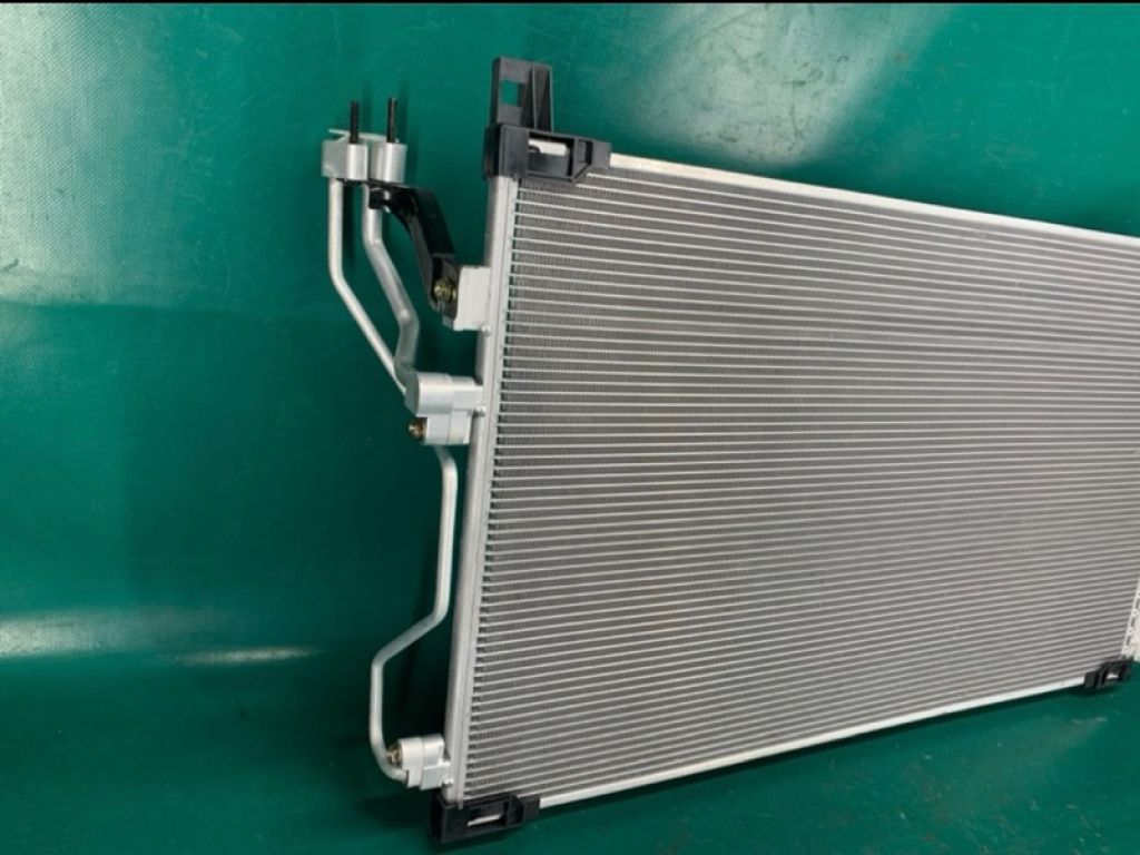 97606-C2000 | Радіатор кондиціонера HYUNDAI SONATA LF 2014- - Фото 4