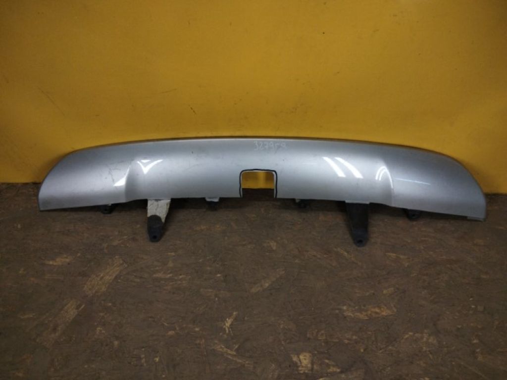 5240542010 | Накладка бампера TOYOTA RAV4 13-19