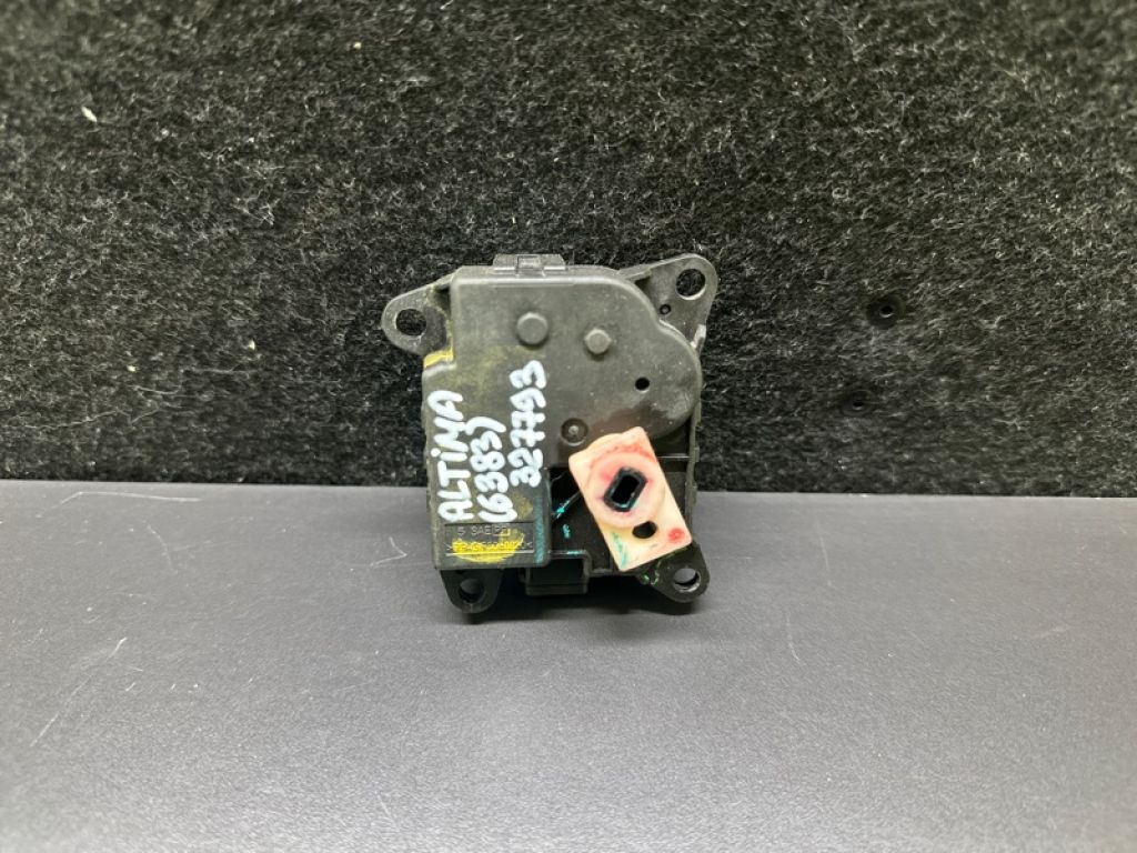 27732-5NA1A | Моторчик заслонки печки NISSAN ALTIMA 19-