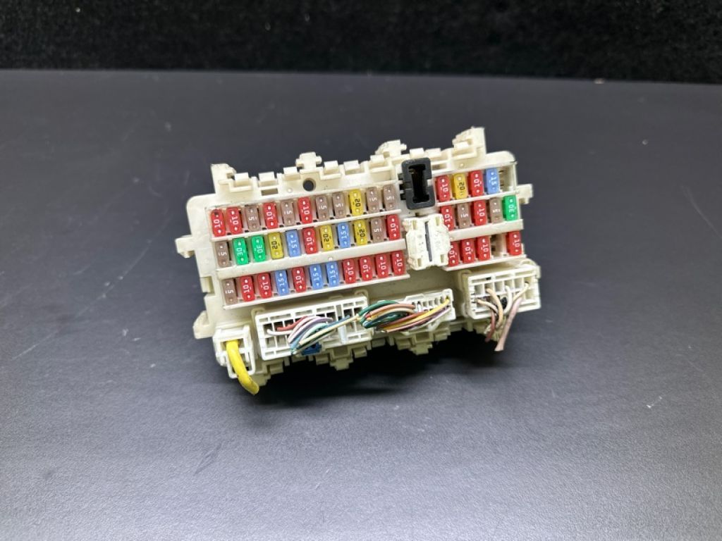 24350-6CA0A | Блок предохранителей салон NISSAN ALTIMA 19-