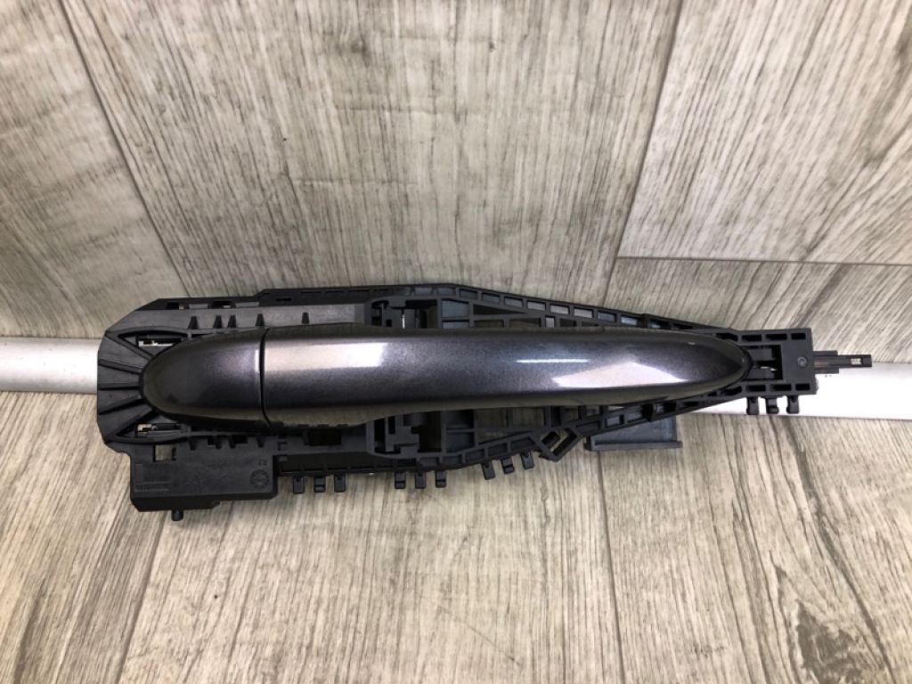 1SZ34 LAUAD | Ручка двери наружная задн. прав. JEEP CHEROKEE 14-