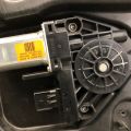68227 255AA | Стеклоподъемник передн. лев. JEEP CHEROKEE 14- - Превью 3