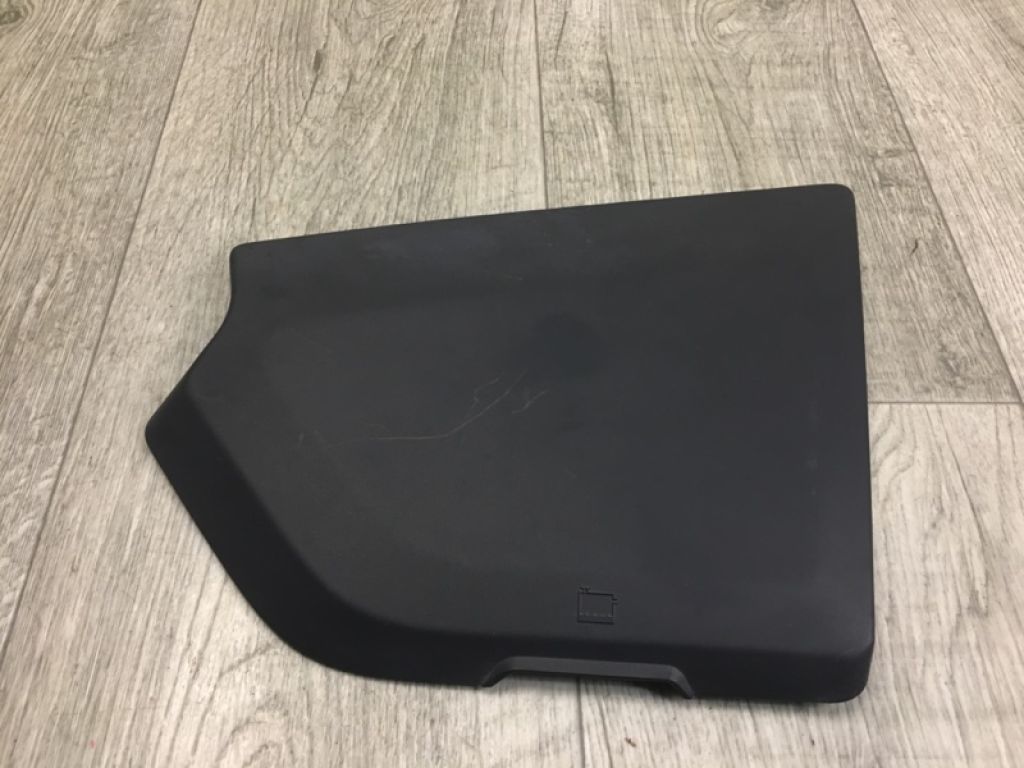 7P5806100 | Накладка двигателя декоративная PORSCHE CAYENNE 10-18
