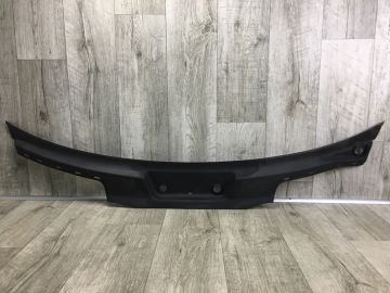 Пластик под лобовое стекло / Жабо PORSCHE CAYENNE 10-18
