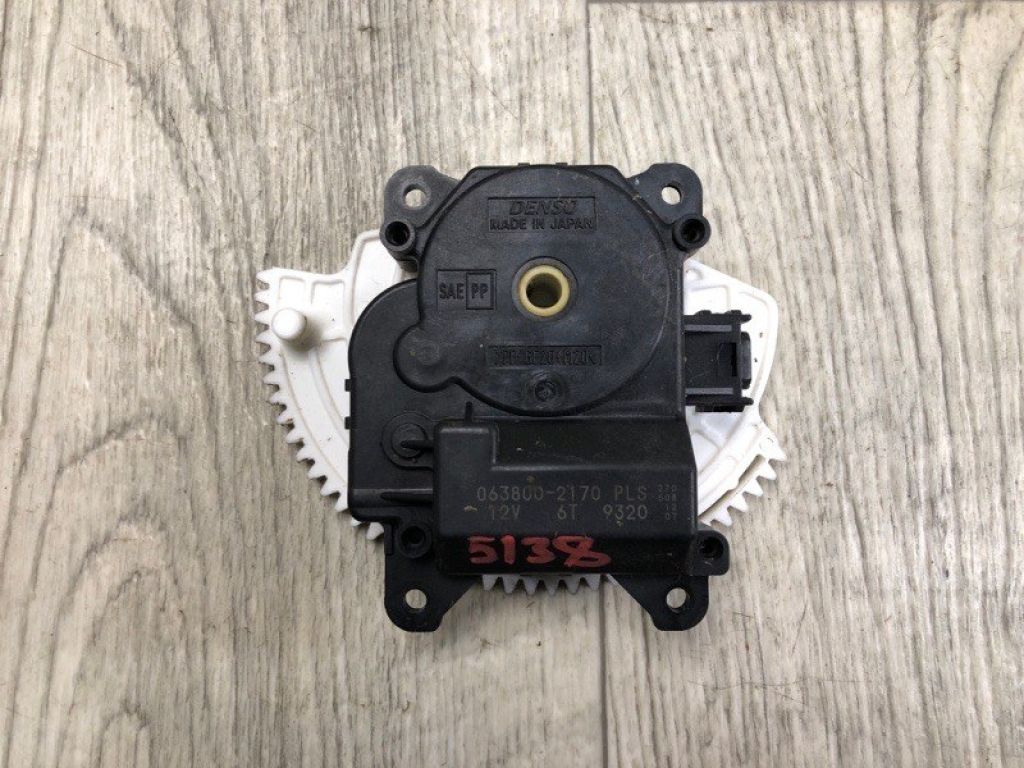 8710642190 | Моторчик заслонки печки TOYOTA RAV4 13-19