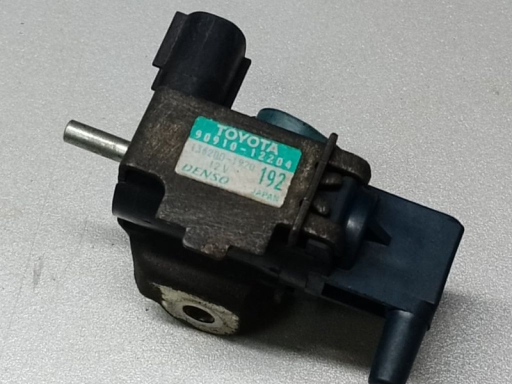 90910-12204 | Клапан електромагнітний (вакуумний) LEXUS ES300 ES330 01-06 - Фото 3